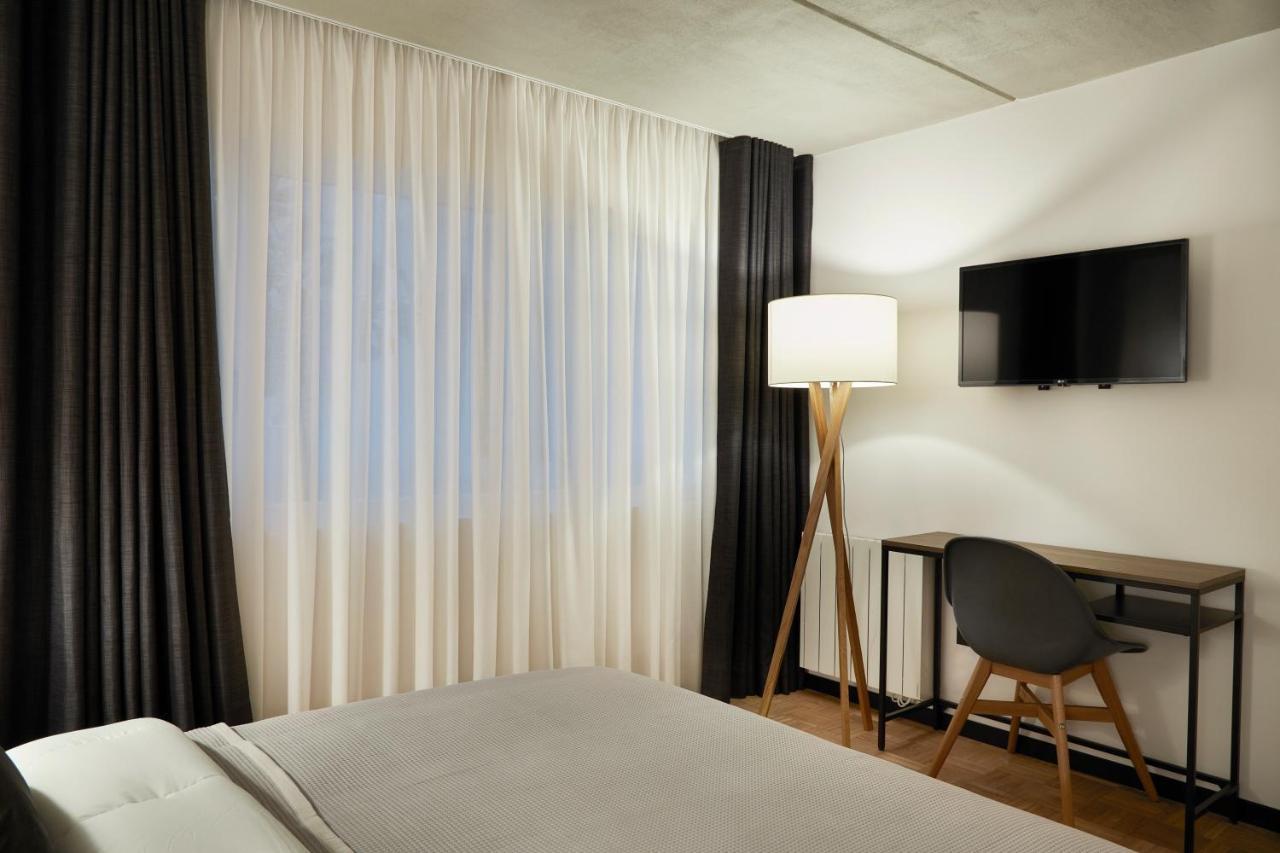 Apartamento En Pleno Centro Y A 200M De La Playa A Coruña Buitenkant foto